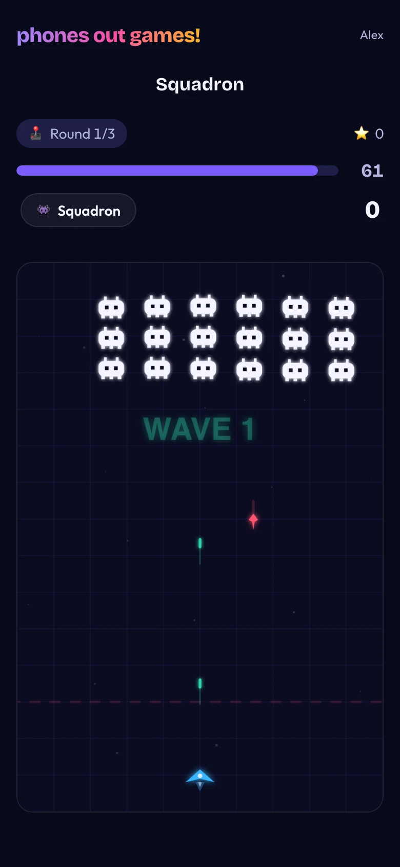 Squadron phone screen: Everyone plays at once